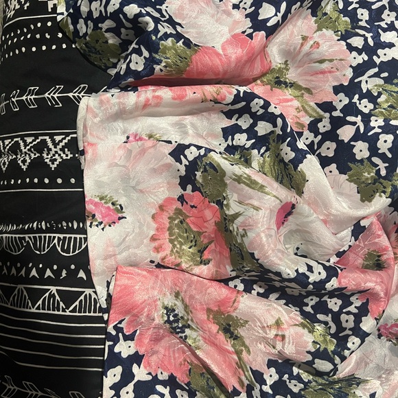 Christian Dior Vintage Floral Nightgown, Small - Picture 5 of 5